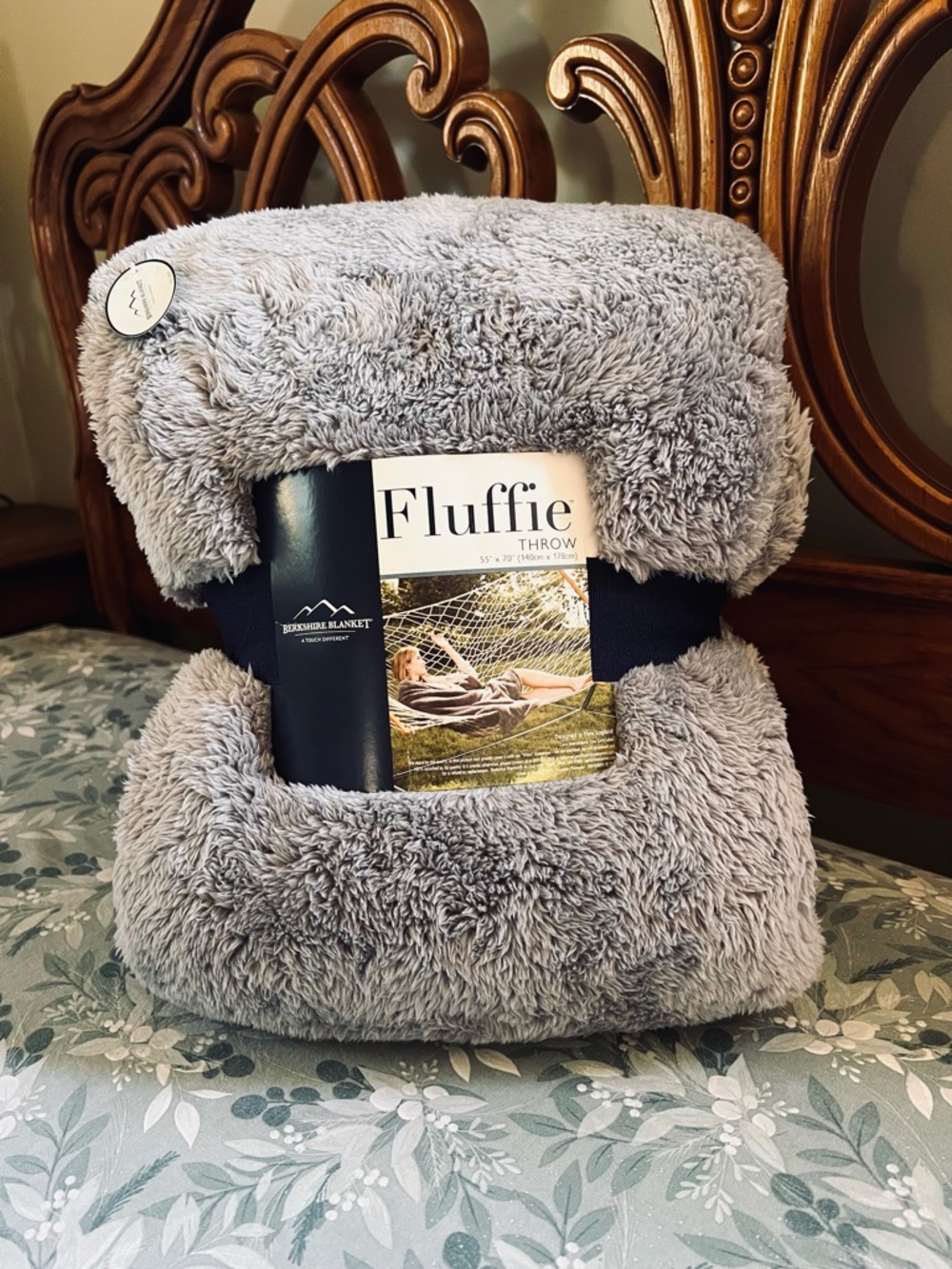 🩶 NWT Berkshire Blanket Grey Fluffie Throw 55” x 70” NIP Gray